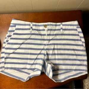 Old Navy Blue and White Striped Women Shorts